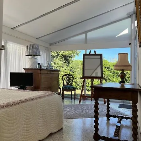 Tatil Evi Verdure, Calme Et Lumiere Au Chateau D'oleron Le Château-dʼOléron